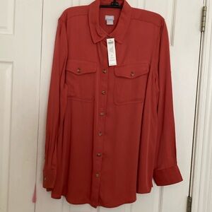 NWT Beautiful Sandwash Satin Chicos Shirt - Chico’s size 2